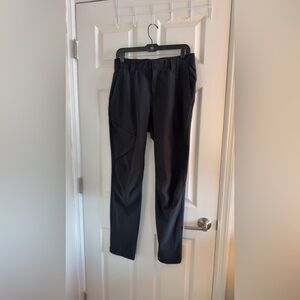Under Armour Men's Black Cargo Pants